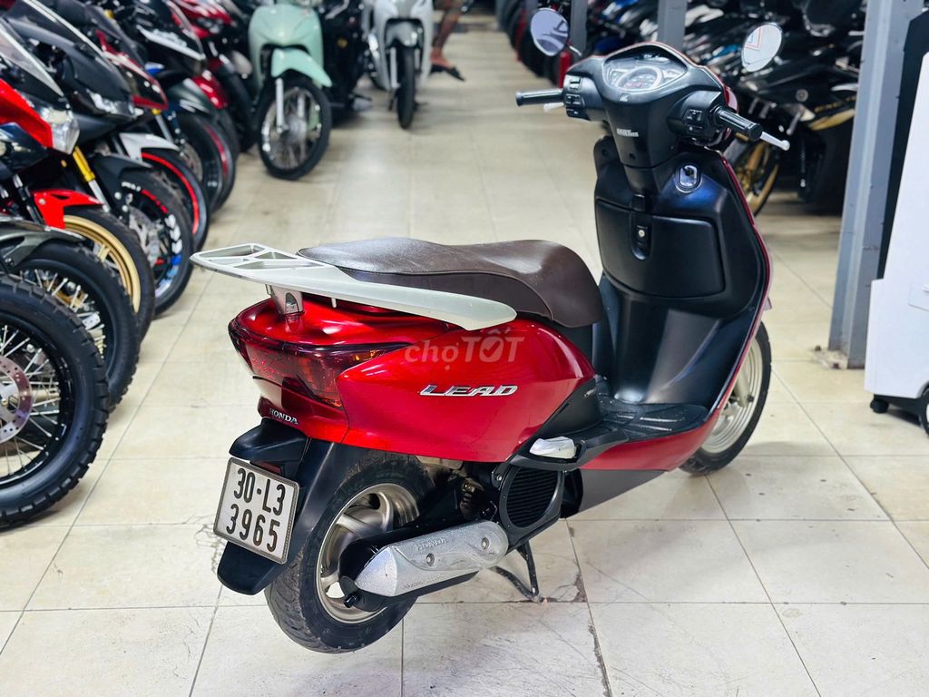 XE M 2011 - ảnh 5
