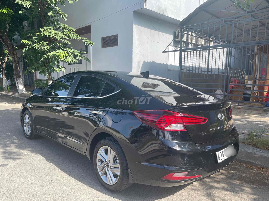 Hyundai Elantra 2019 - ảnh 2