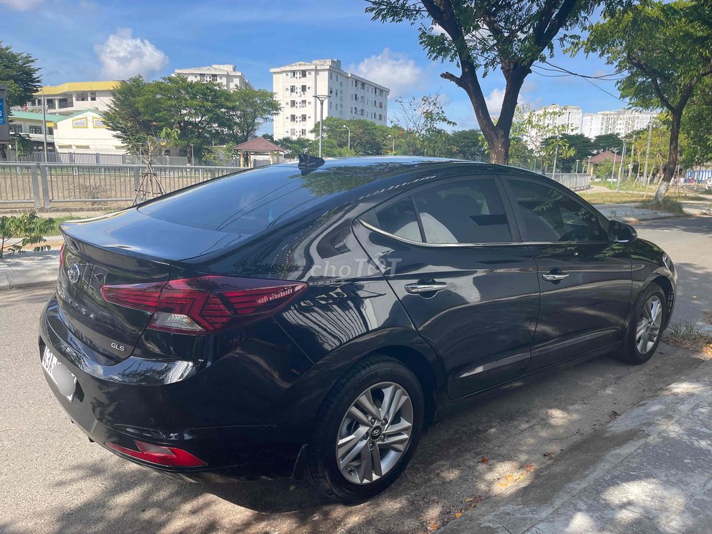 Hyundai Elantra 2019 - ảnh 5