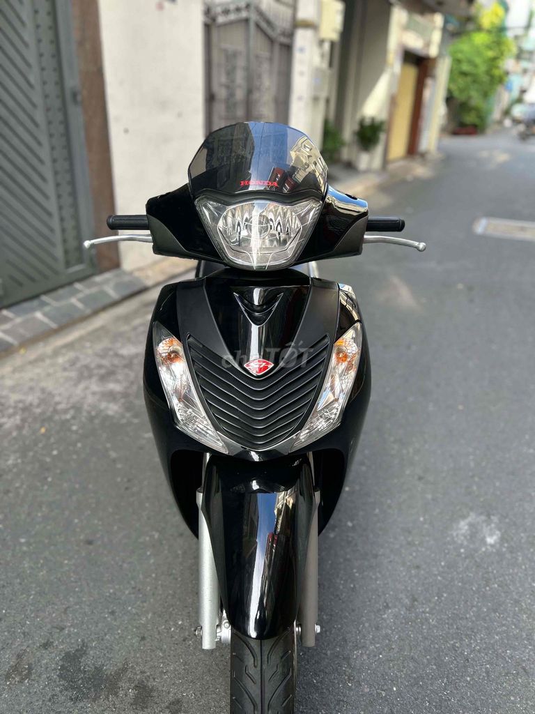 Honda SH 2012 - ảnh 1