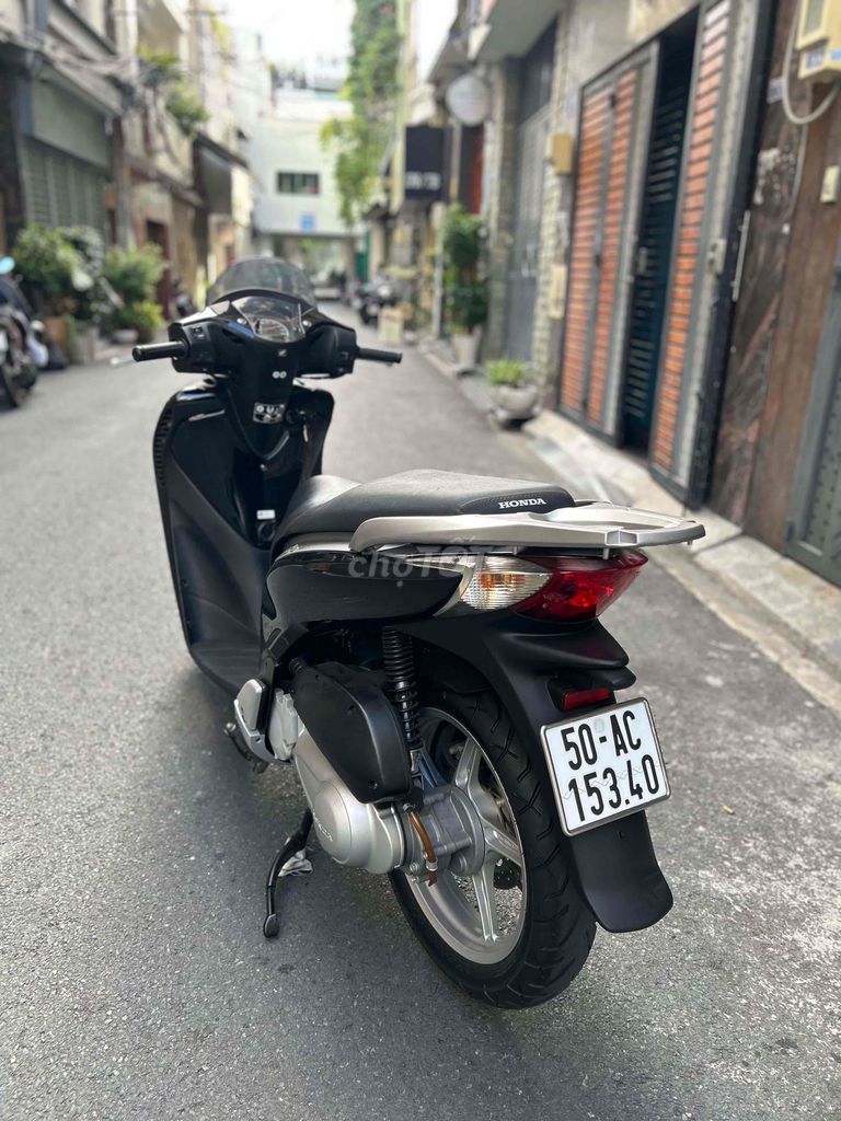 Honda SH 2012 - ảnh 3