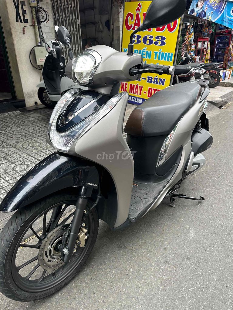 Honda SH Mode 2022 - ảnh 1