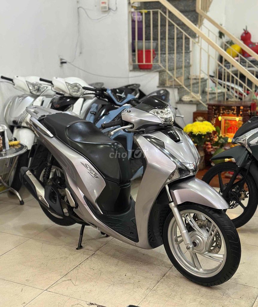 Honda SH 2017 - ảnh 1