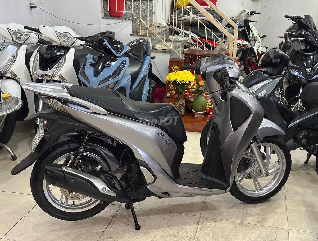Honda SH 2017 - ảnh 3