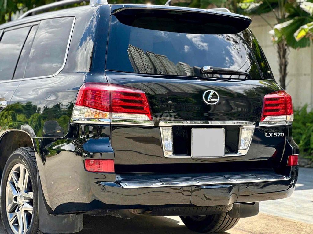 Lexus LX 2012 - ảnh 5