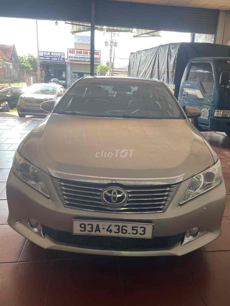 Toyota Camry 2014 - ảnh 1