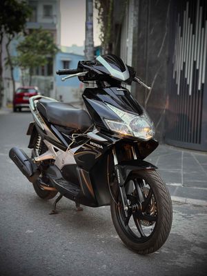 Honda Air Blade 2010 - ảnh 1