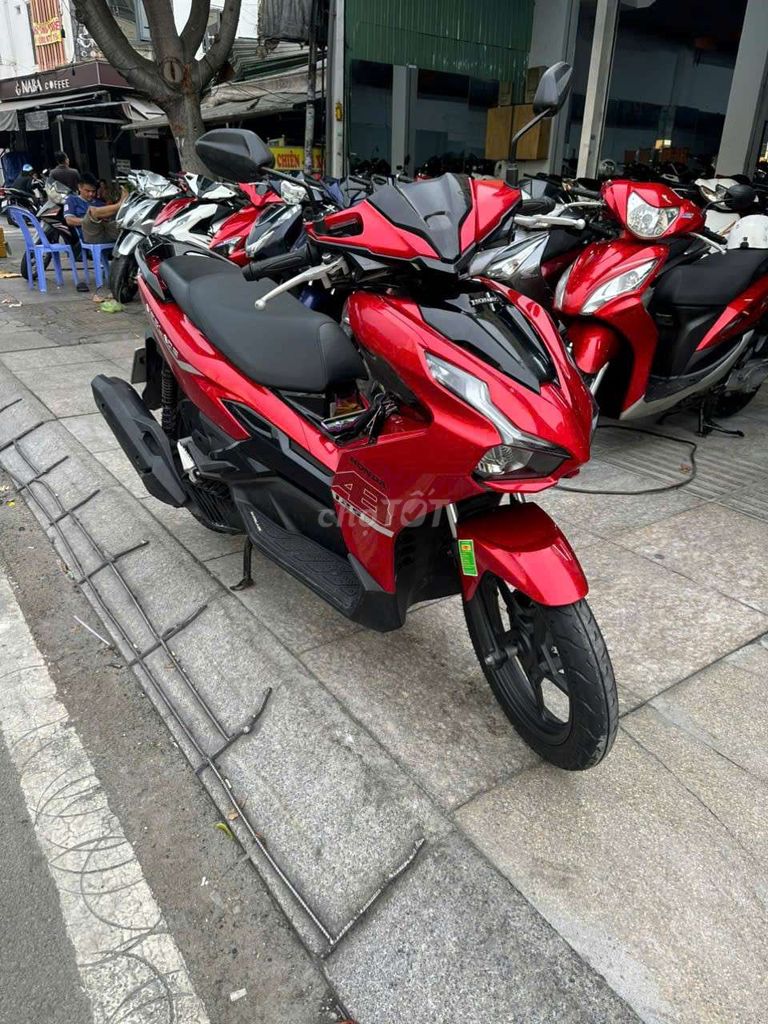 Honda Air Blade 2023 - ảnh 1