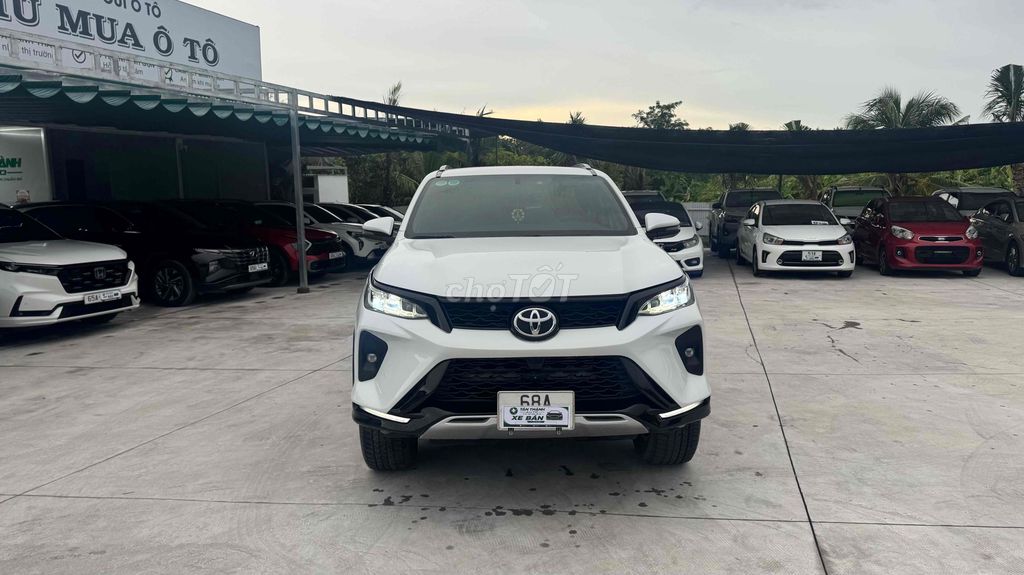 Toyota Fortuner 2022 - ảnh 1