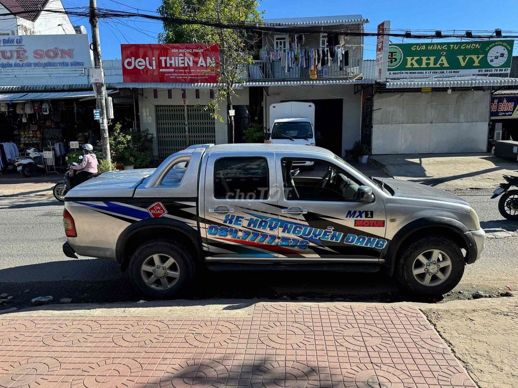Isuzu Dmax 2005 - ảnh 2