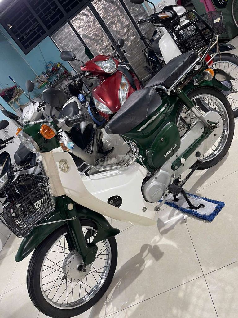 Honda 2000 - ảnh 2