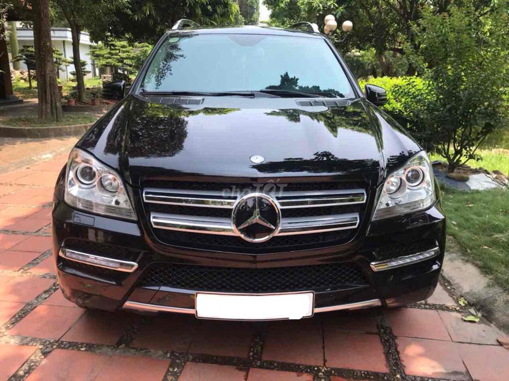 Mercedes-Benz 2010 - ảnh 1