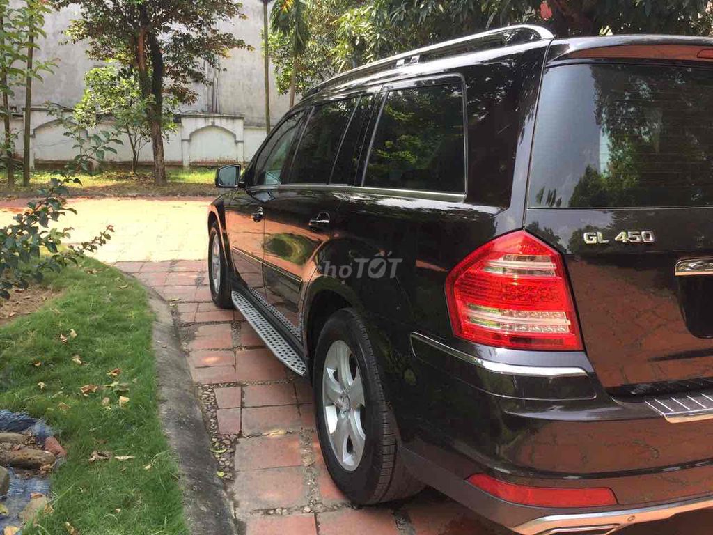 Mercedes-Benz 2010 - ảnh 4