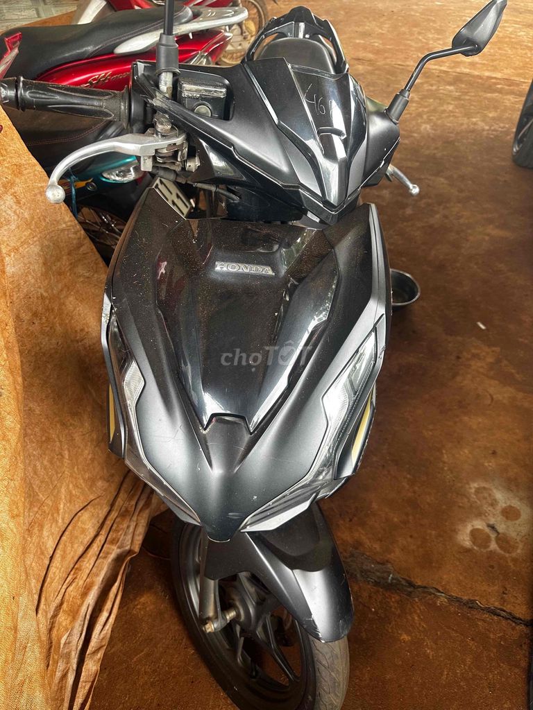 Honda Air Blade 2022 - ảnh 1