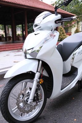 Honda SH 2016 - ảnh 1