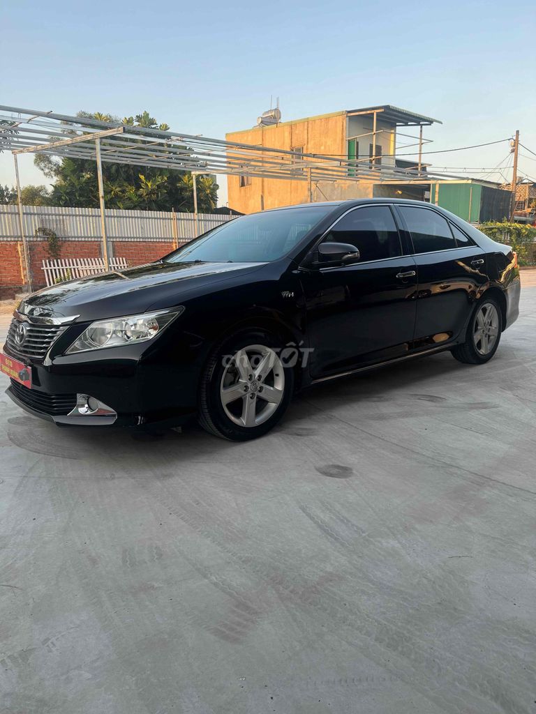 Toyota Camry 2.5Q 2013 - ảnh 4