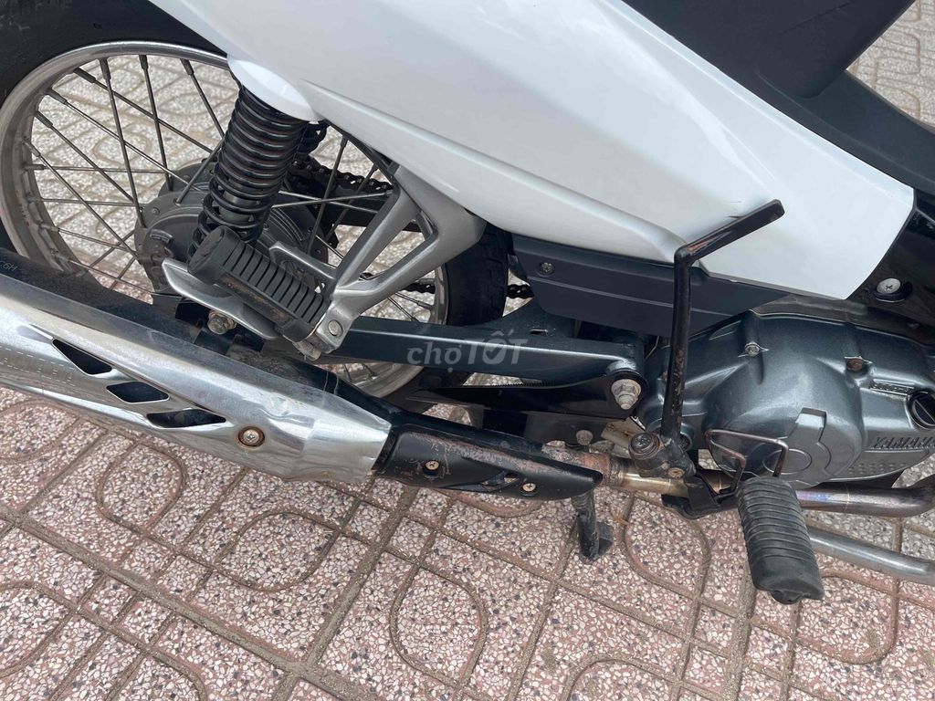 Yamaha Sirius 2015 - ảnh 2