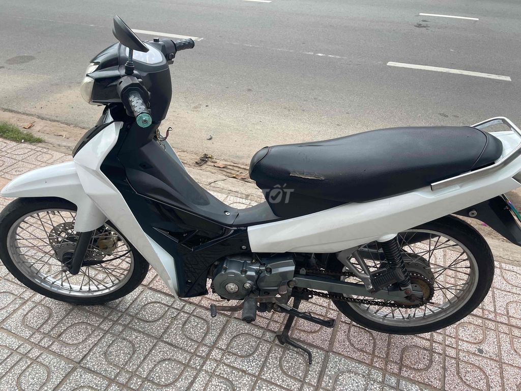 Yamaha Sirius 2015 - ảnh 4