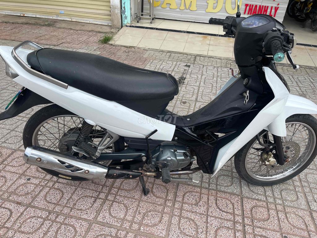 Yamaha Sirius 2015 - ảnh 5