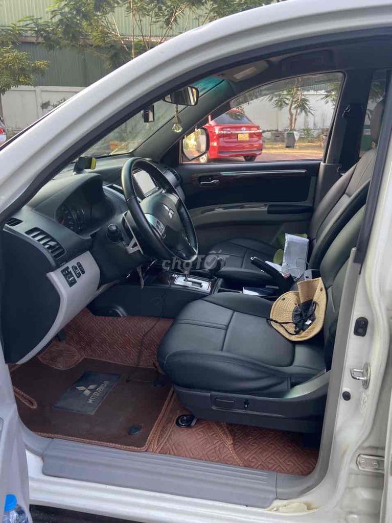 Mitsubishi Pajero Sport 2016 - ảnh 1