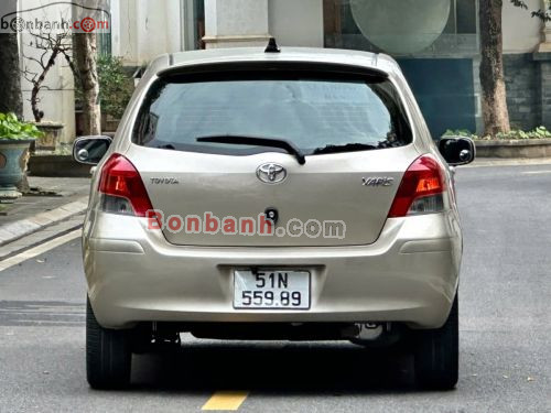 Toyota Yaris 1.3 AT 2010 - ảnh 2