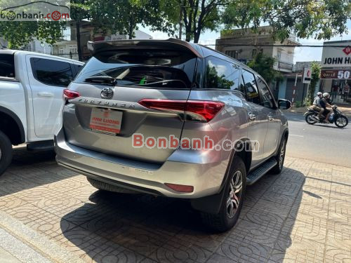 Toyota Fortuner 2.4G 4x2 MT 2017 - ảnh 4