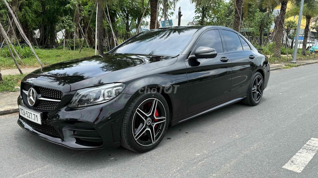Mercedes-Benz 2018 - ảnh 2