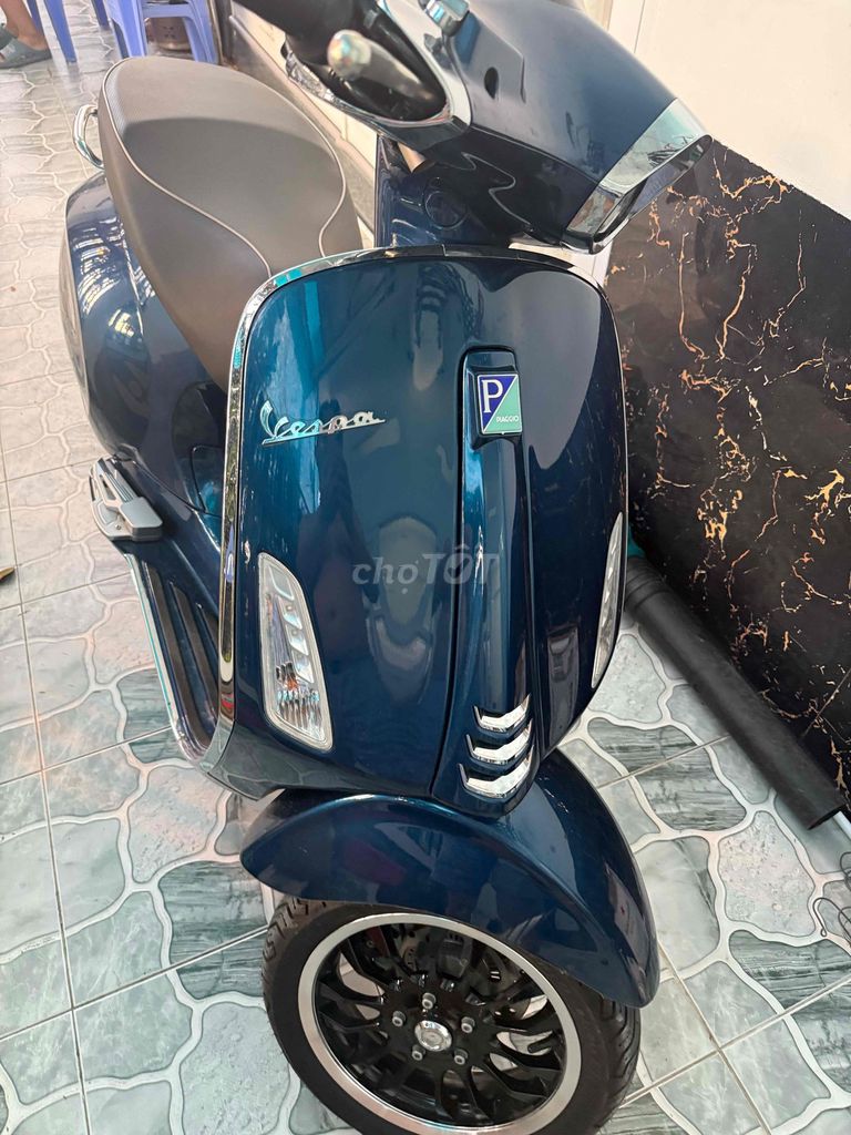 Piaggio Vespa 2022 - ảnh 2