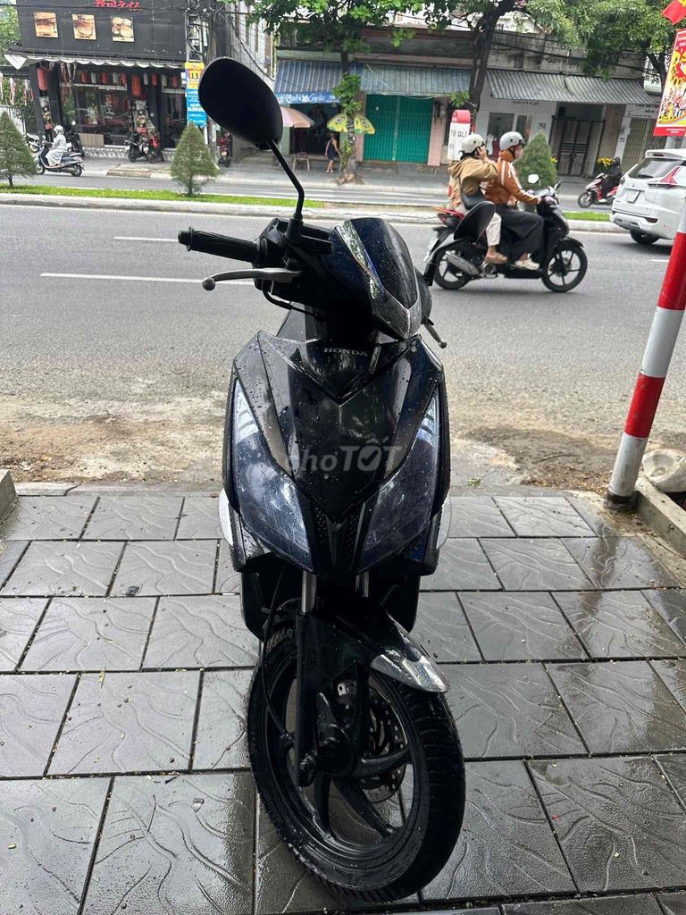 Honda Air Blade 2011 - ảnh 3