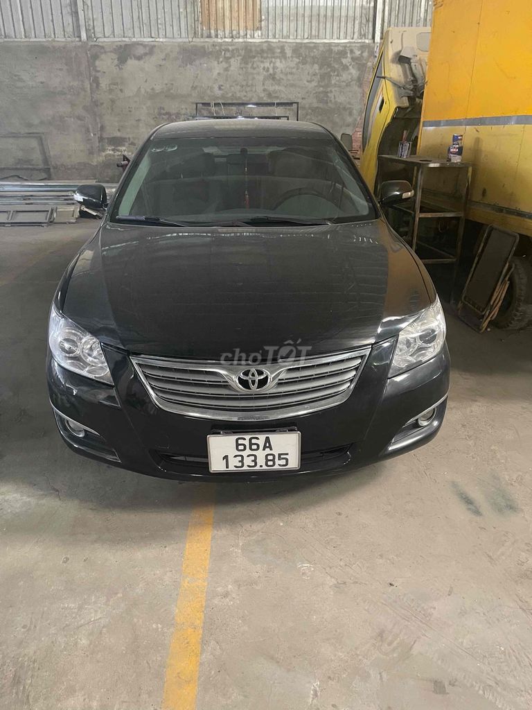 Toyota Camry 2.4G - ảnh 1