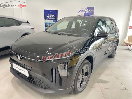 VinFast VF MPV 7 AT 2026 - ảnh 1