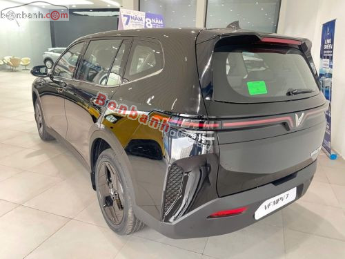 VinFast VF MPV 7 AT 2026 - ảnh 2