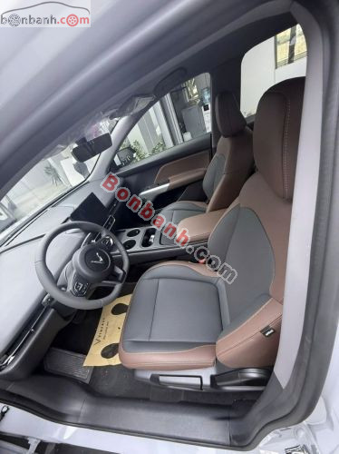 VinFast VF MPV 7 AT 2026 - ảnh 3