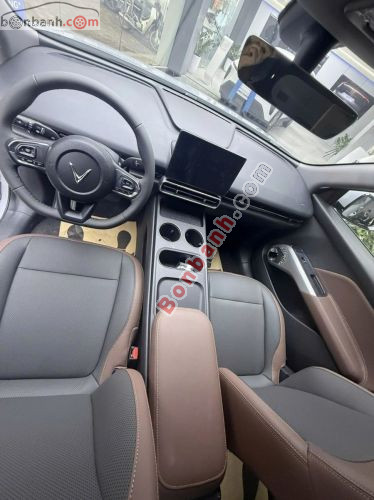 VinFast VF MPV 7 AT 2026 - ảnh 4