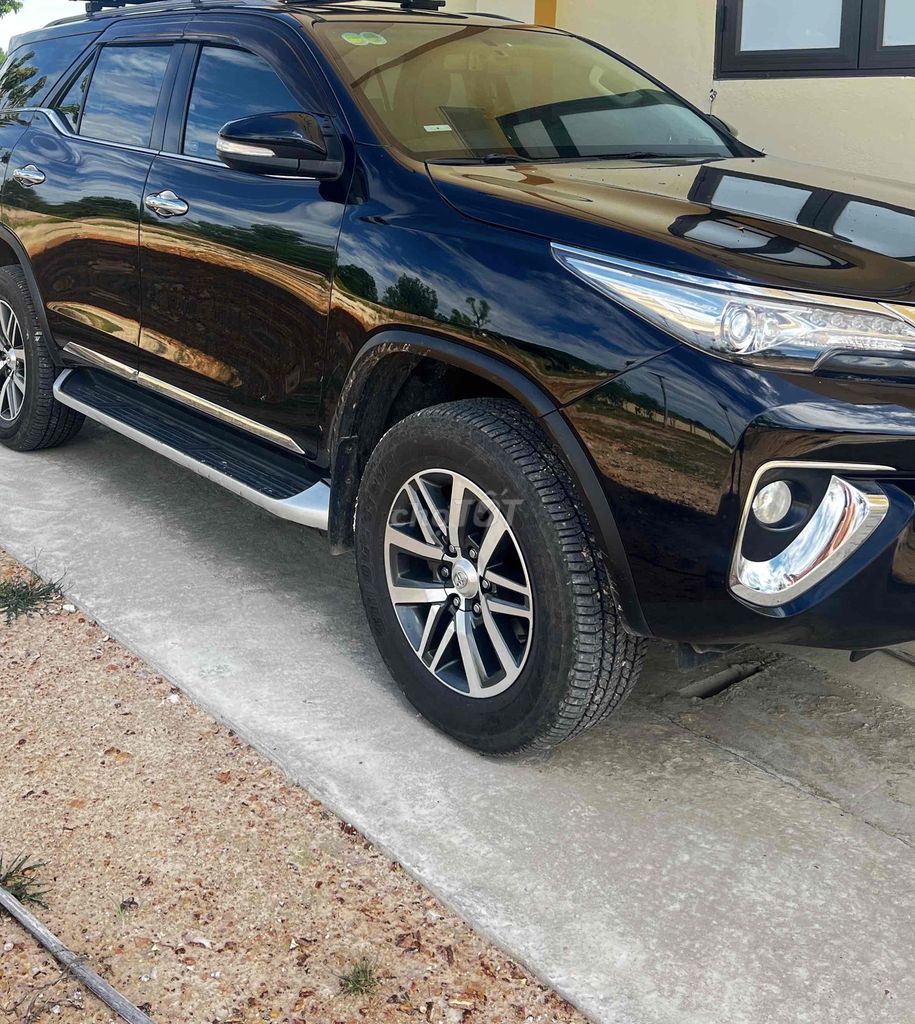 Toyota Fortuner 2017 - ảnh 1