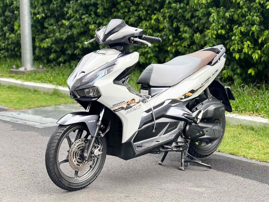 AirBlade 2022 - ảnh 2