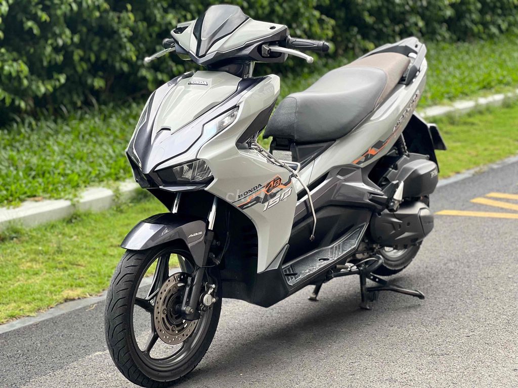 AirBlade 2022 - ảnh 4