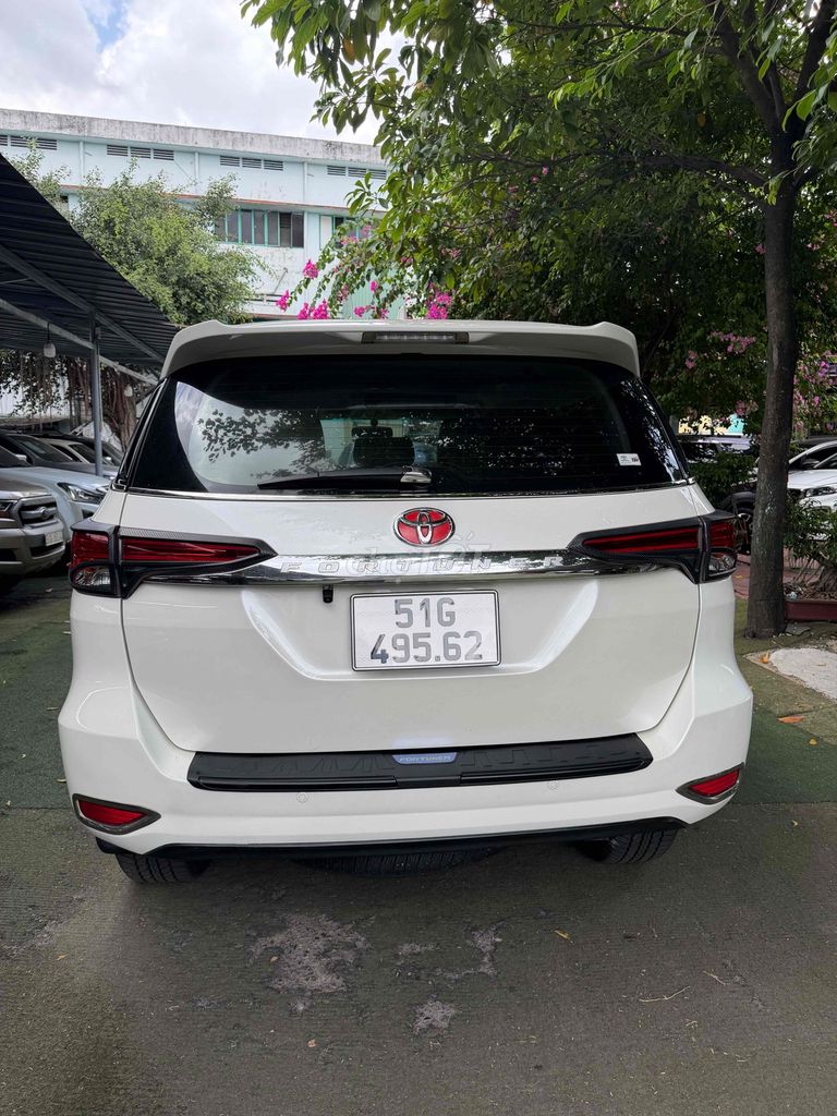 Toyota Fortuner 2017 - ảnh 2