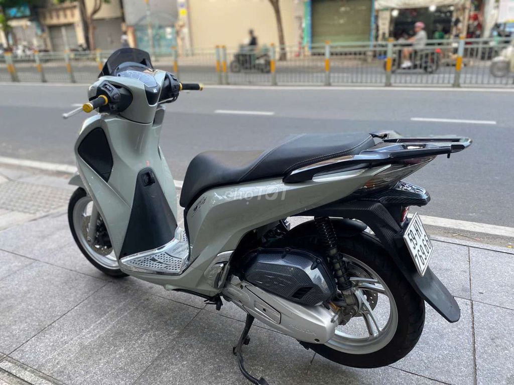 Honda SH 2018 - ảnh 4