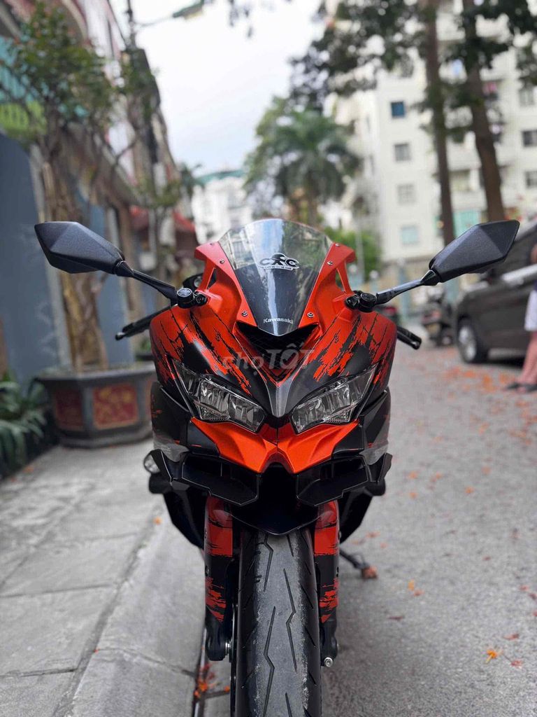 Kawasaki 2025 - ảnh 1