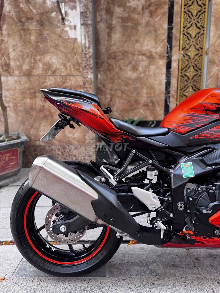 Kawasaki 2025 - ảnh 5