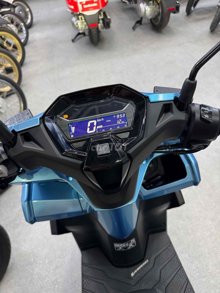 Vario 2025 - ảnh 2