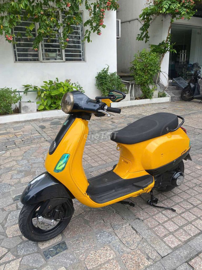 Piaggio Vespa 2013 - ảnh 1