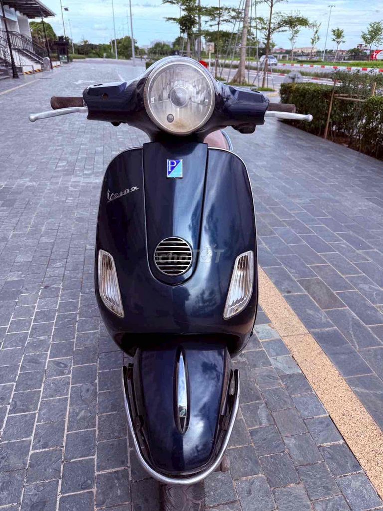 Piaggio Vespa 2012 - ảnh 1