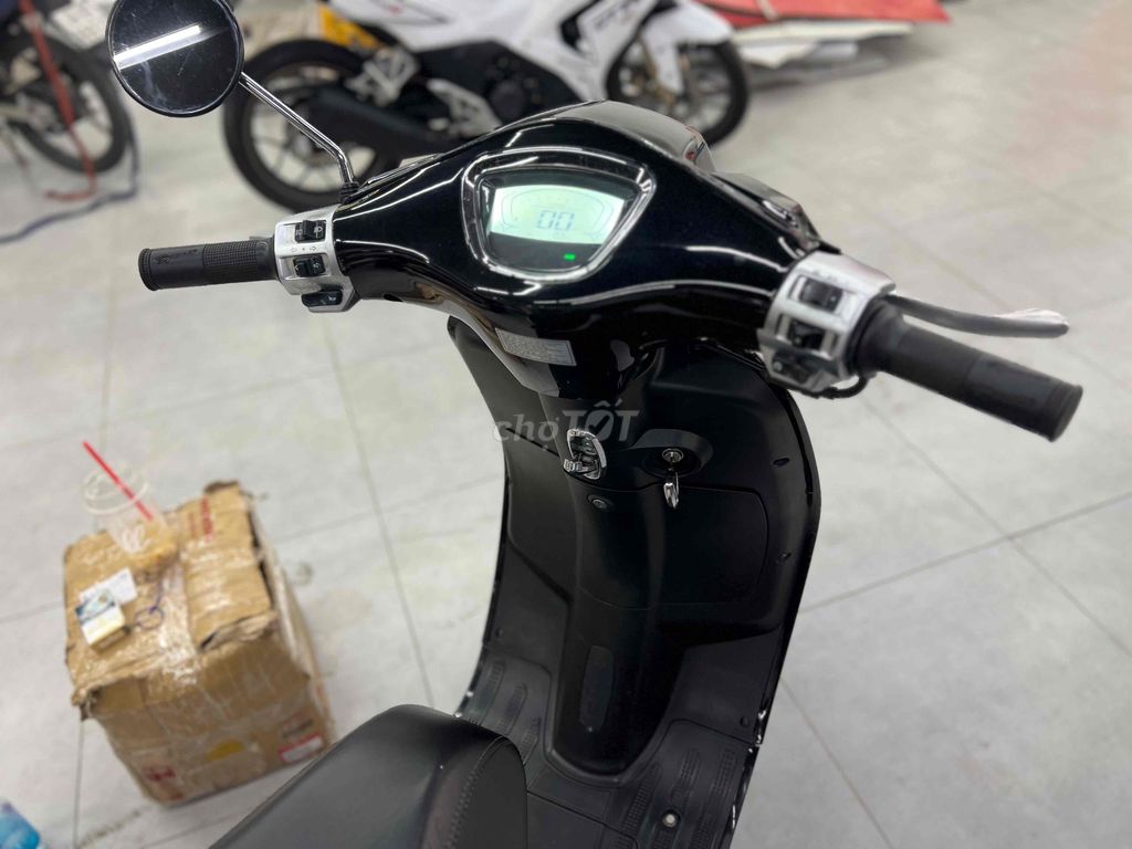 Vespa 2024 - ảnh 5