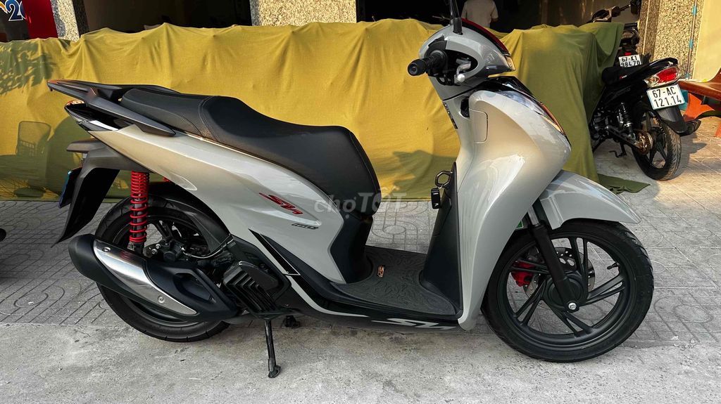 Honda SH 2023 - ảnh 1