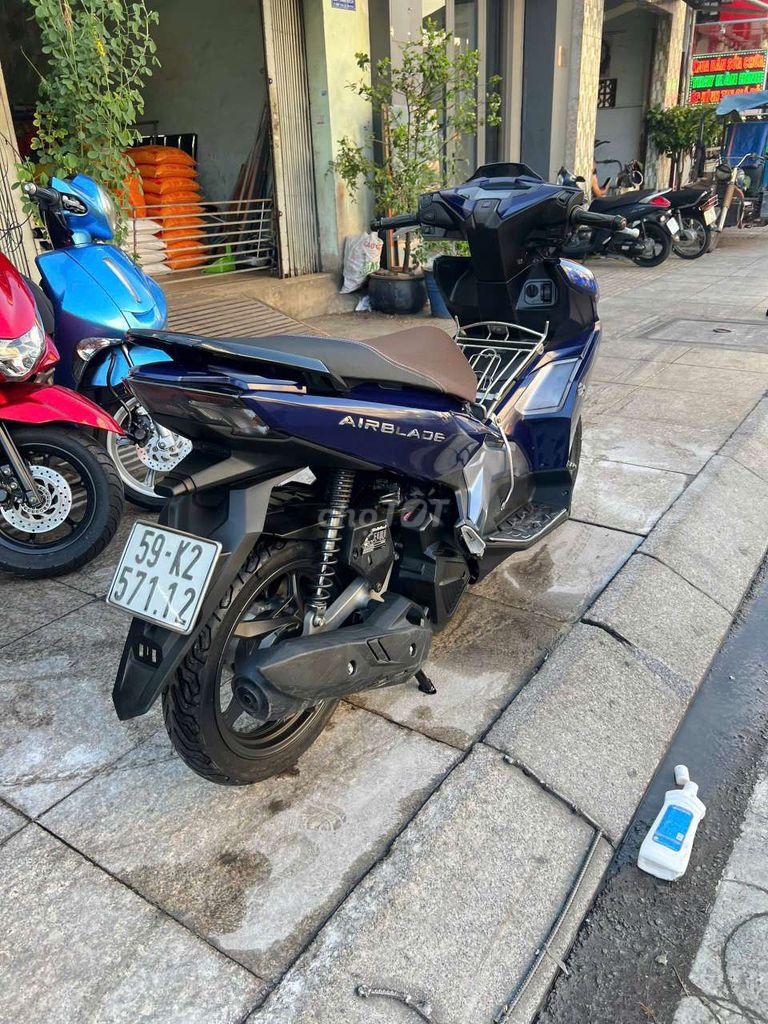 Honda Air Blade 2022 - ảnh 1
