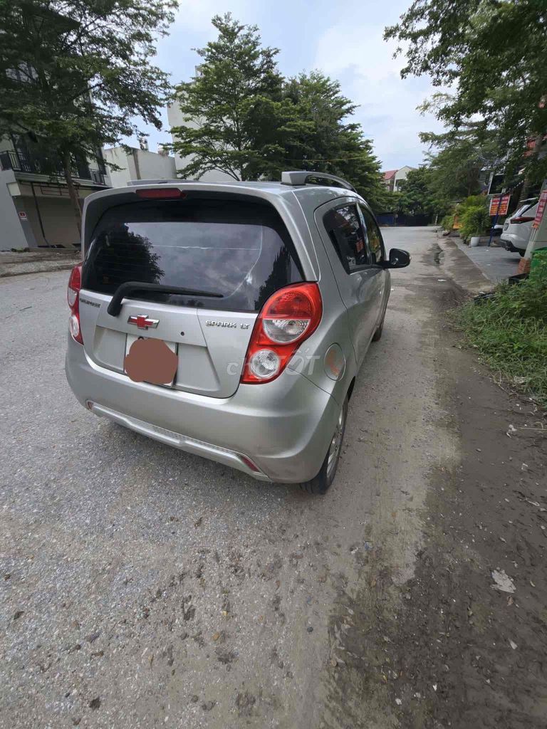 Chevrolet Spark 2017 - ảnh 1