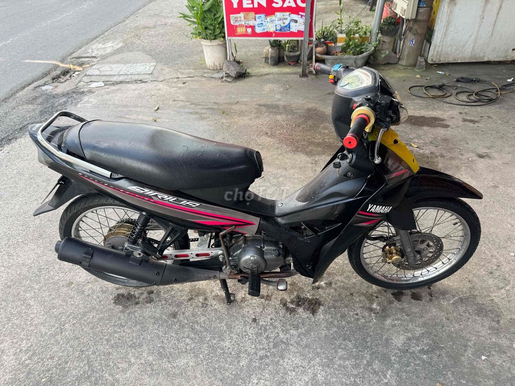 Yamaha Sirius 2012 - ảnh 1
