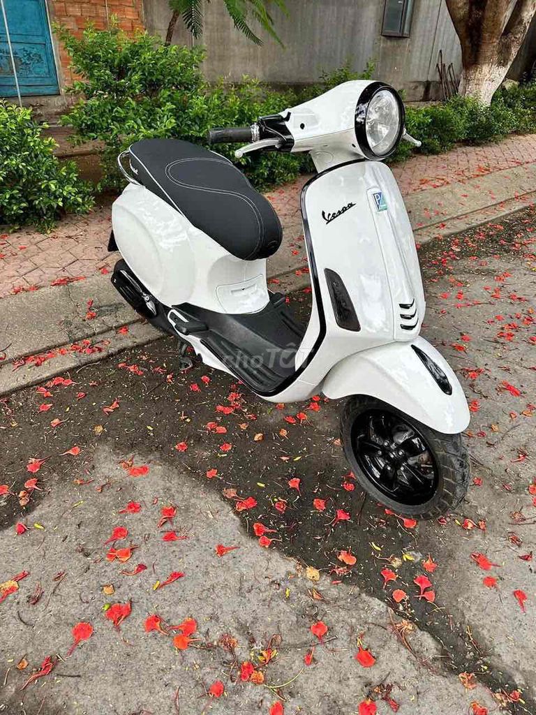 Vespa 2015 - ảnh 1
